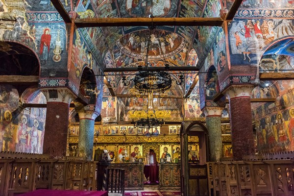 Vault with colourful frescoes