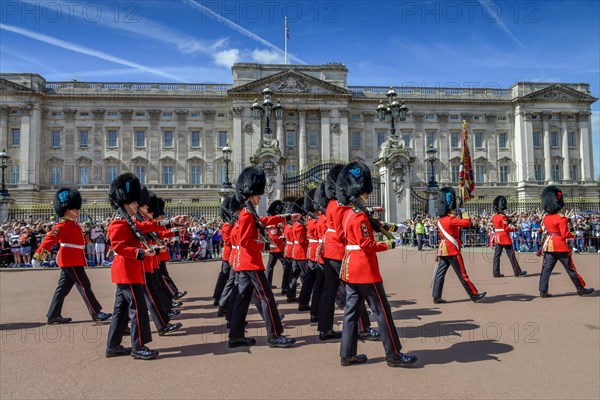 Guards Queen's Guards