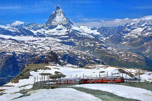 Gornergratbahn with Matterhorn 4478m
