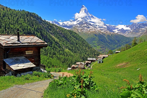 Hamlet Findeln with Matterhorn 4478m