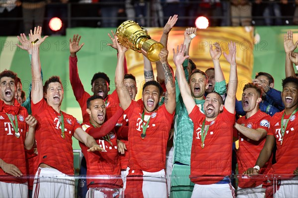 Corentin Tolisso FC Bayern Munich with cup