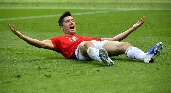 Goal celebration Robert Lewandowski FC Bayern Munich