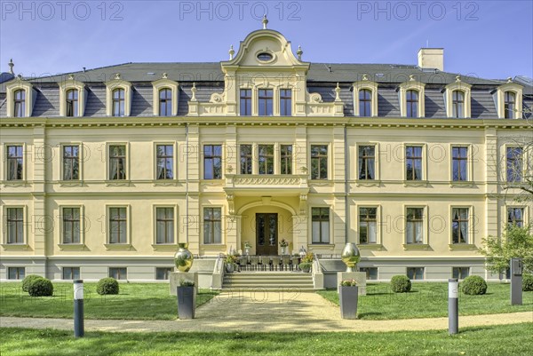 Ribbeck Castle