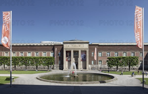 Museum Kunstpalast and NRW-Forum Kultur und Wirtschaft