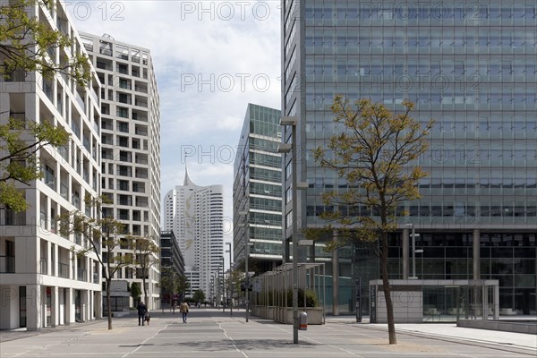 residential park Donau City with high-rise building Neue Donau