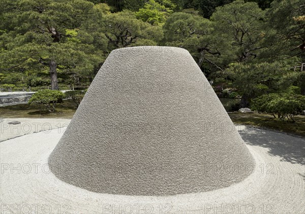 Kogetsudai sand pile at Ginkaku-ji