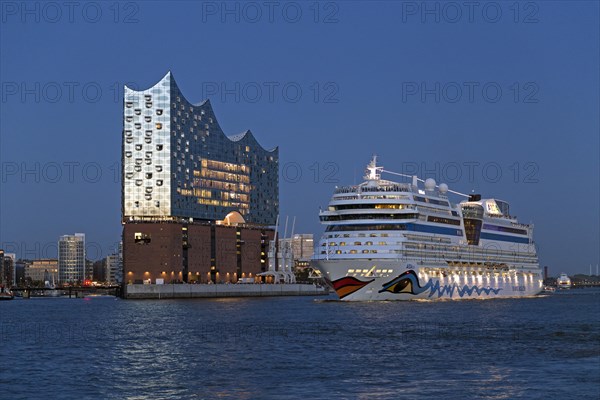 Cruise ship AIDAsol