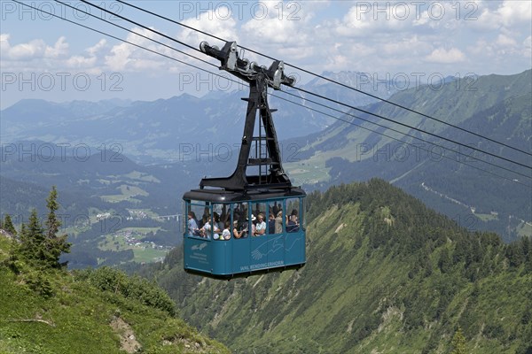 Gondola of the cable car to the Walmendinger Horn