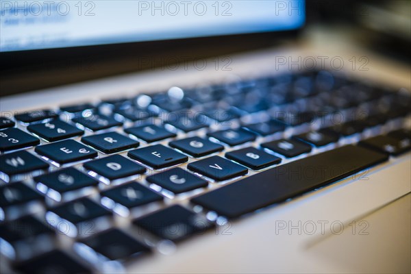 Illuminated keyboard