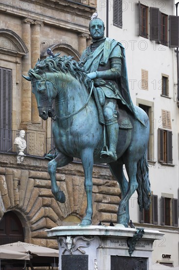 Equestrian statue of Cosimo de Medici