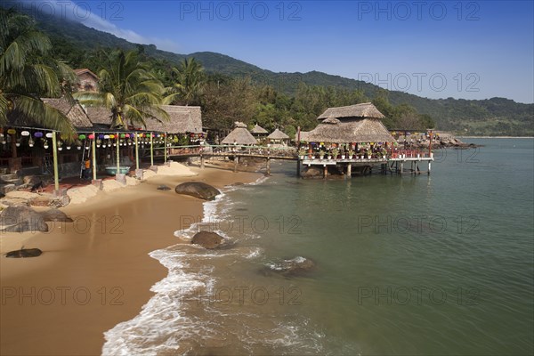 Bamboo huts on the beach at Rangbeach