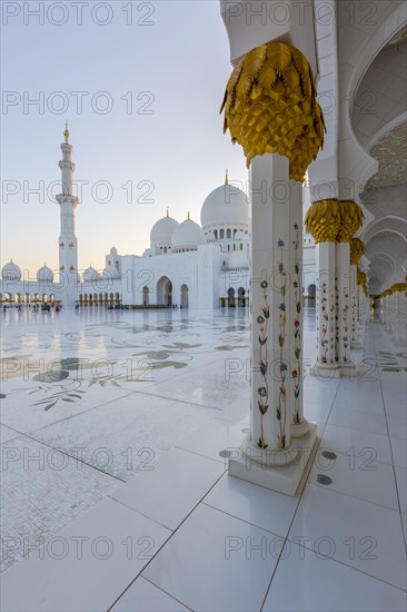 Courtyard of the Sheikh Zayed Mosque
