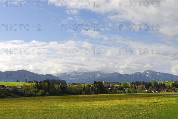 Prem and view towards Hochplatte