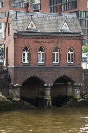 Fleetschlosschen building