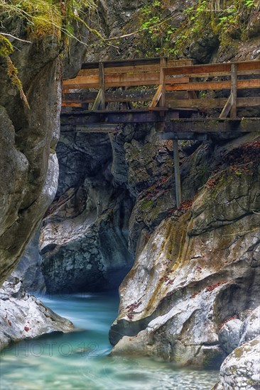 Boardwalk in the Seisenberg Gorge with Weissbach stream