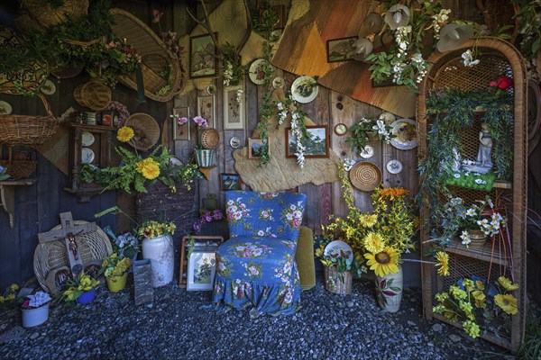 Exhibit pieces