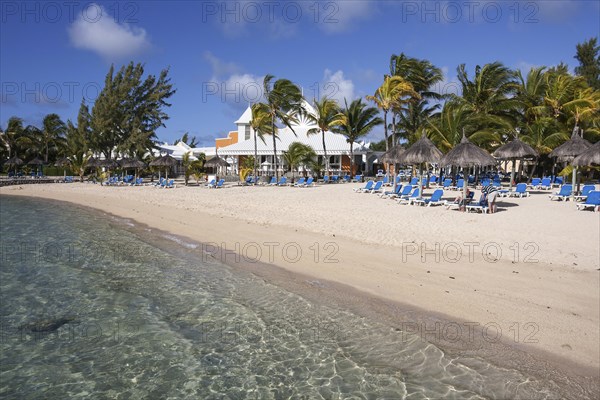 Palm beach Le Preskil Beach Resort