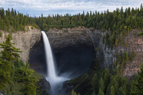 Helmcken Falls