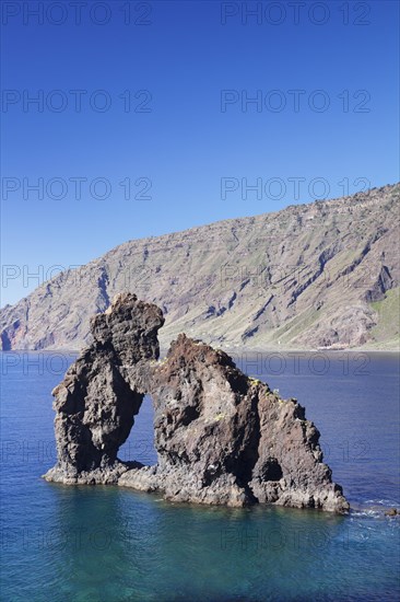 Las Playas Bay with the rock arch Roque de Bonanza