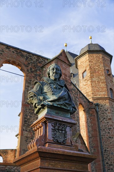 Monument to Count Philipp Ludwig II. and Walloon church