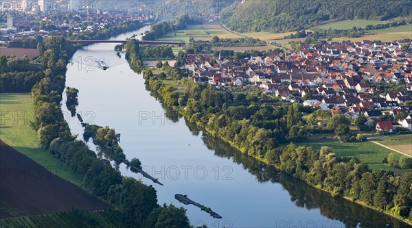 Main with Karlburg district