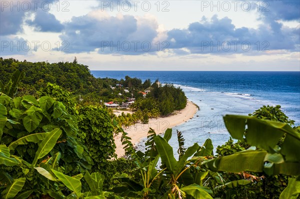 Tau Island