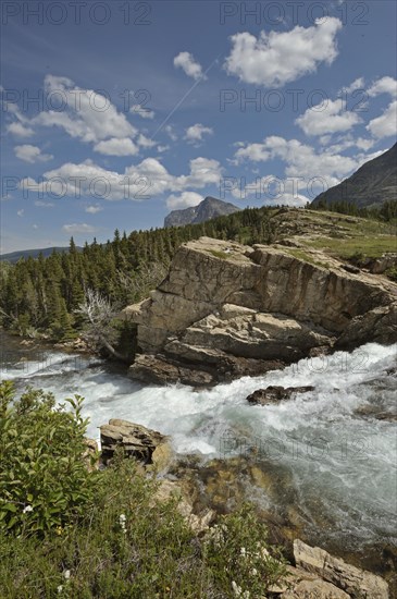 Cascades near the Swiftcurrent Lake