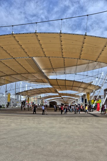 Start of the 1.5km roofed main street of the Expo 2015