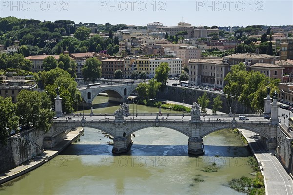 Ponte Vittorio Emanuele II