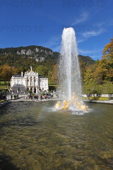Linderhof Palace in autumn