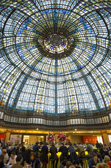 Restaurant with Art Nouveau cupola