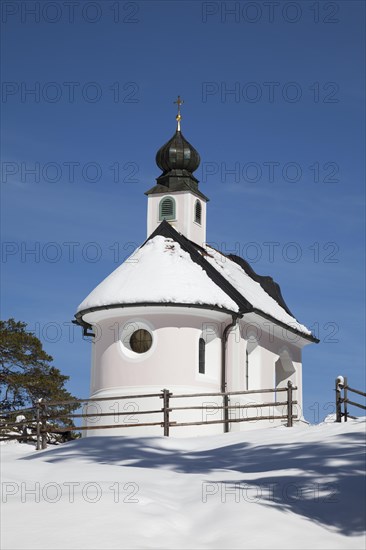 Maria-Konigin Chapel in the snow