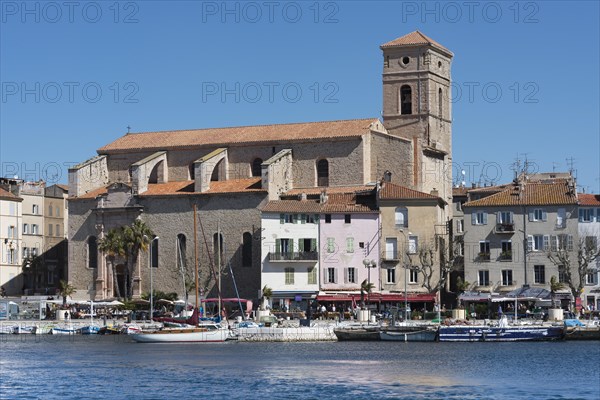Notre-Dame-du-Port church at the port, La Ciotat