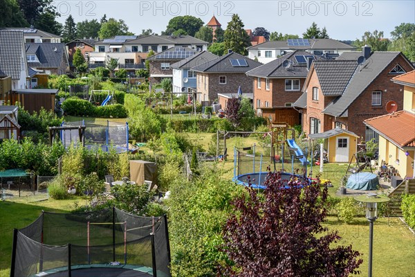 Newly built housing with child-friendly gardens in Preetz
