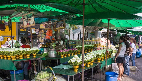 Florist on road