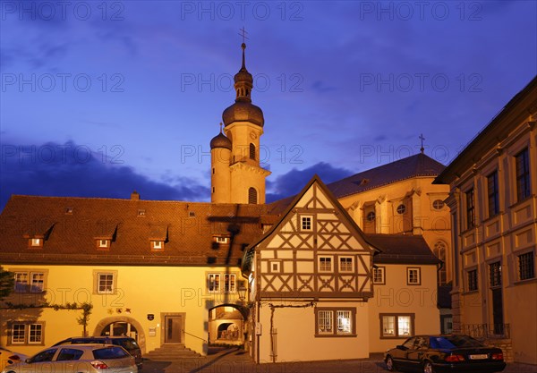 Parish Church of St. Nicholas and Mesnerhauschen