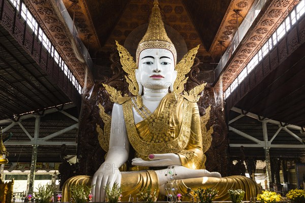 Buddha of Ngahtatgyi Paya