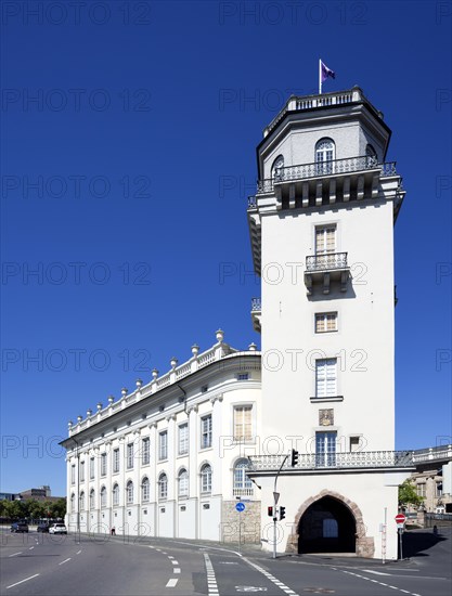 Museum Fridericianum with Zwehrenturm tower of the medieval fortifications