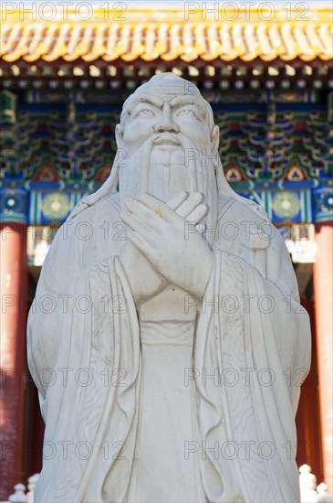 Marble statue