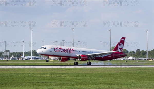 Air Berlin Airbus A321-211