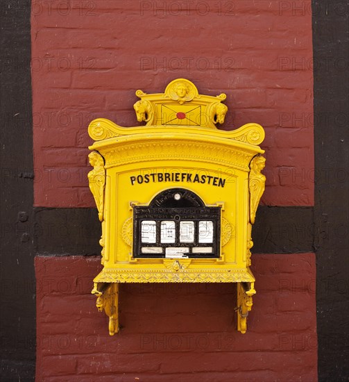 Post mailbox