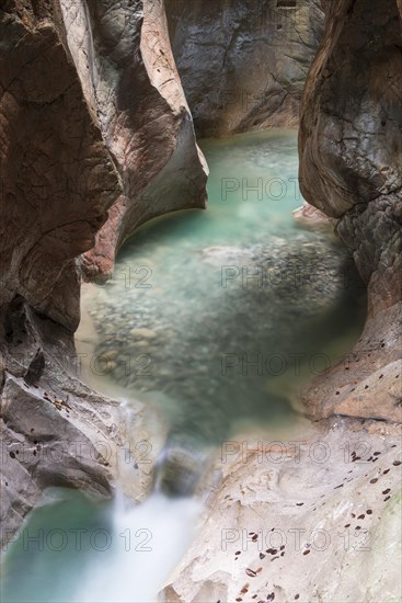 Washouts in the Seisenbergklamm