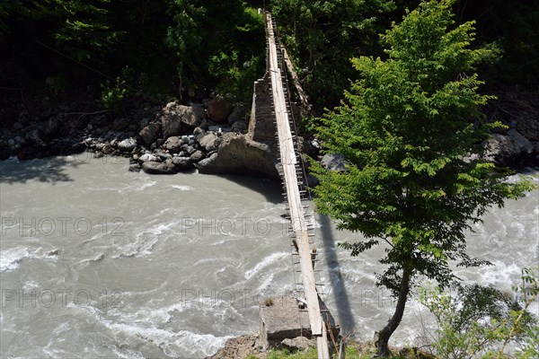 Simple suspension bridge over the Enguri river