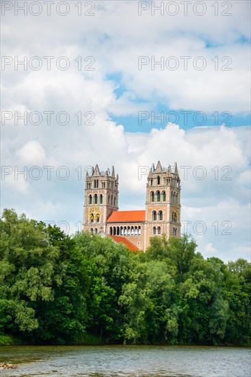 Parish church of St. Maximilian with Isar river