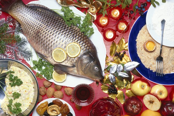 Breaded Christmas carp with potato salad