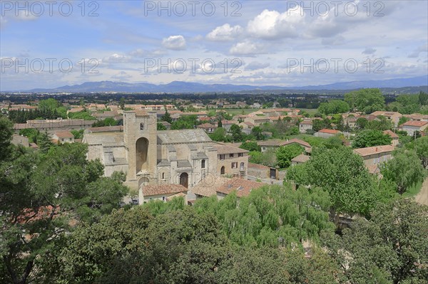 Pernes-les-Fontaines