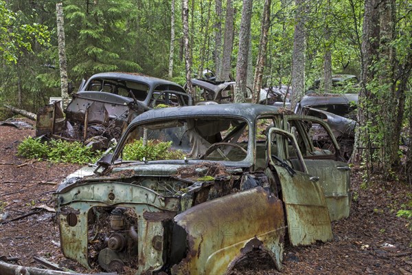 Kyrko mosse scrapyard