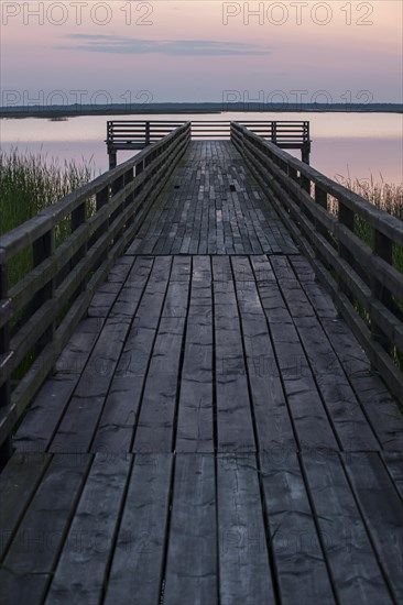Evening mood at Jezioro Lebsko or Lebsko Lake