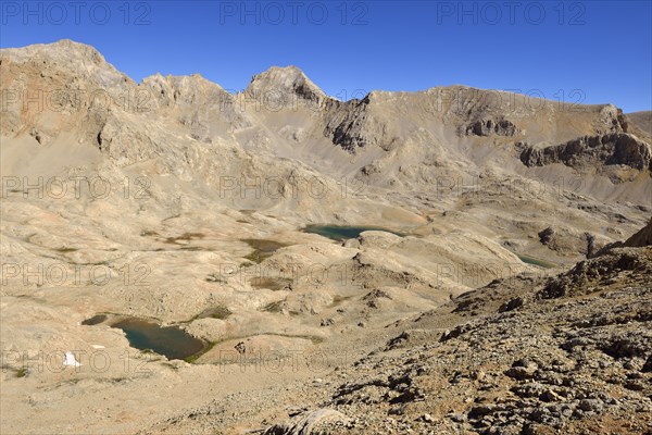 Yedigoller Plateau with the peak of Mt Demirkazik (3756m)