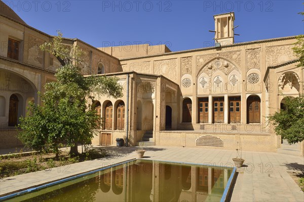 Historic merchants palace Boroujerdi House